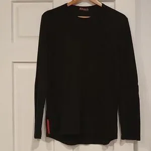 トップス 1990s PRADA sports Long sleeve t-shirt 00's Prada Sport Long Sleeve Tee (L) – Bintagged